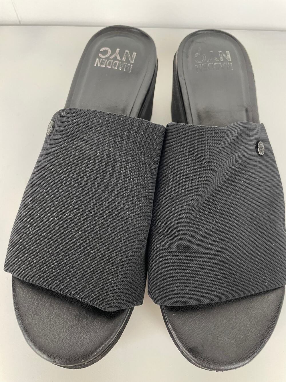 Madden NYC Women's Platform Slide Sandals Sz 9 Y2K 90's Style